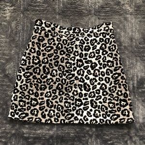 Topshop Leopard Mini Skirt Size 4 Like New